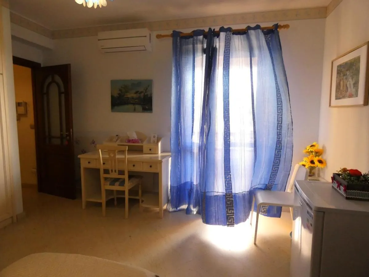 Villa Magnolia B&B Taormina 0*,  Italy